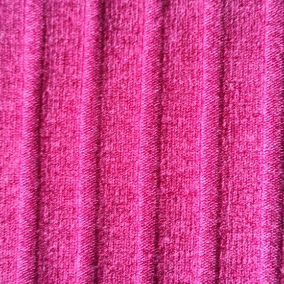 🏷️2/$20 🏷️ Red Olivia Rae turtle neck - Picture 4 of 4